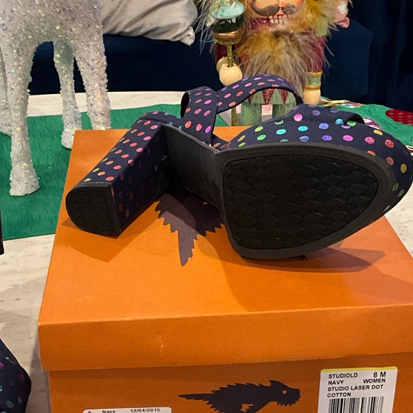 Rocket Dog Multicolor Polka Dot Platform Sandals - Picture 3 of 3